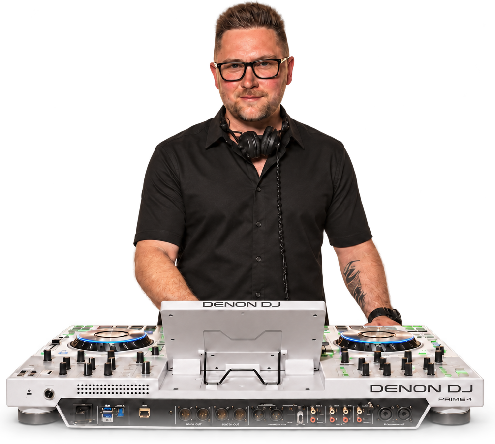 Václav Uličný (DJ Wendys) za DJ pultem